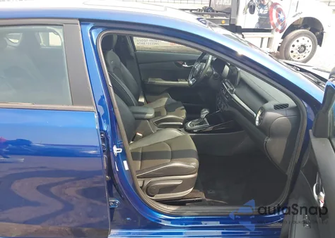 2021 Kia Forte Gt-Line from USA, damaged, VIN 3KPF34AD9ME296899